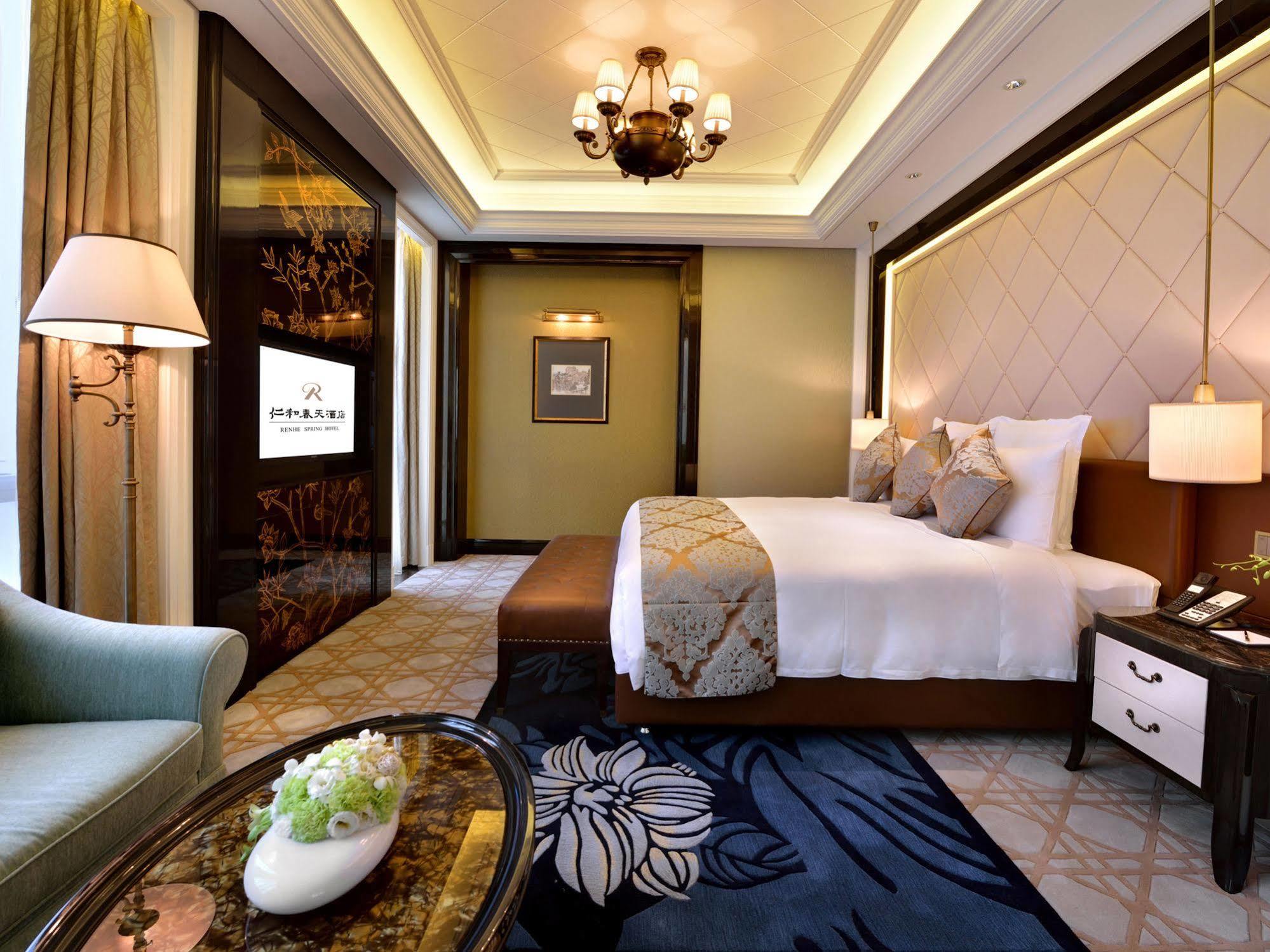 Renhe Spring Hotel Ченду Екстер'єр фото