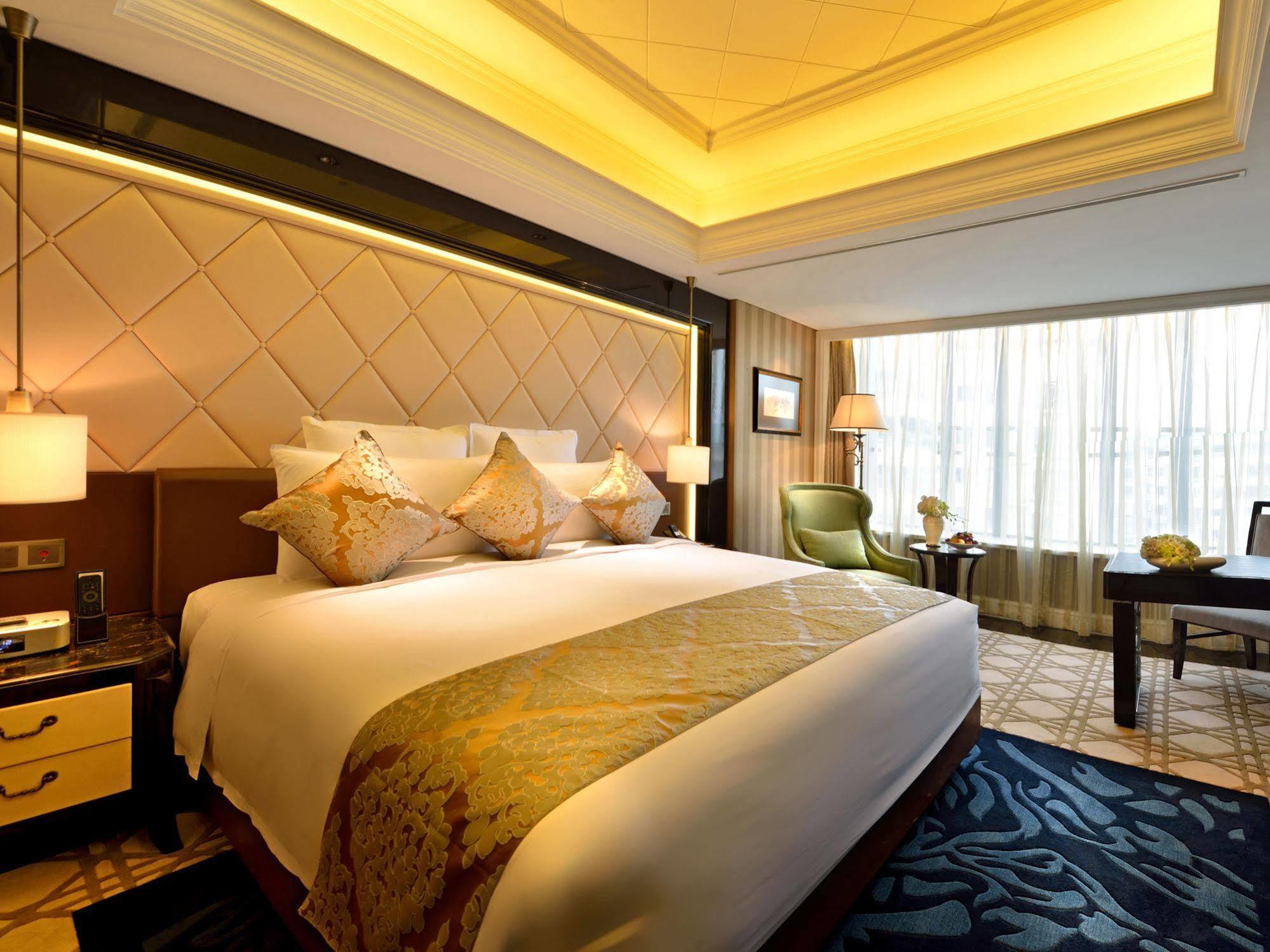 Renhe Spring Hotel Ченду Екстер'єр фото