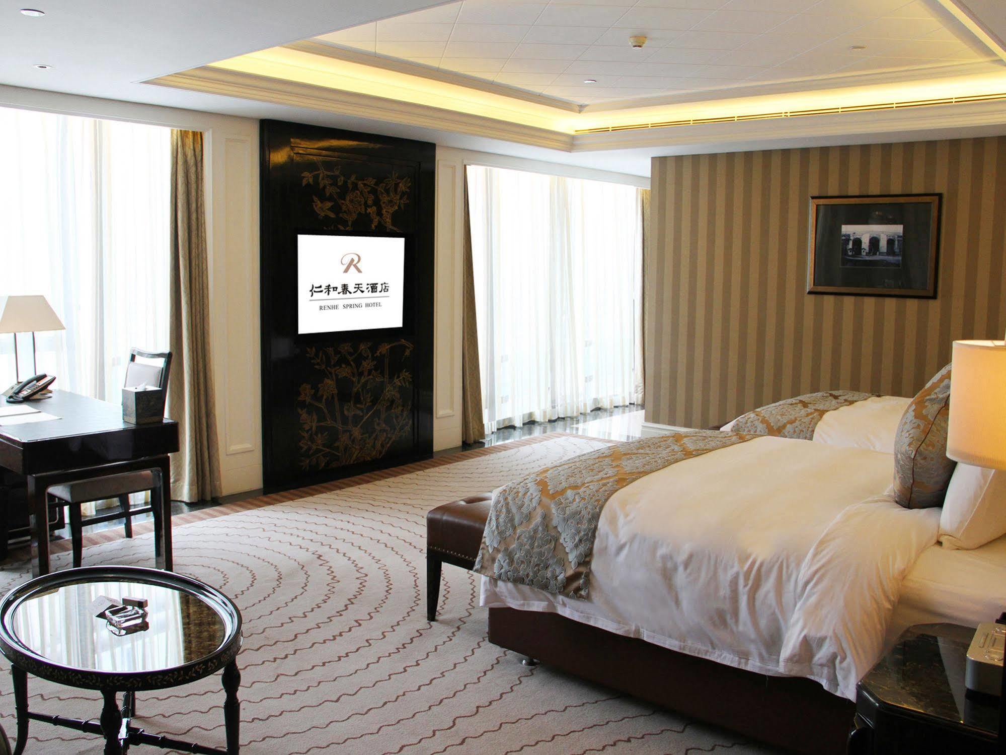 Renhe Spring Hotel Ченду Екстер'єр фото