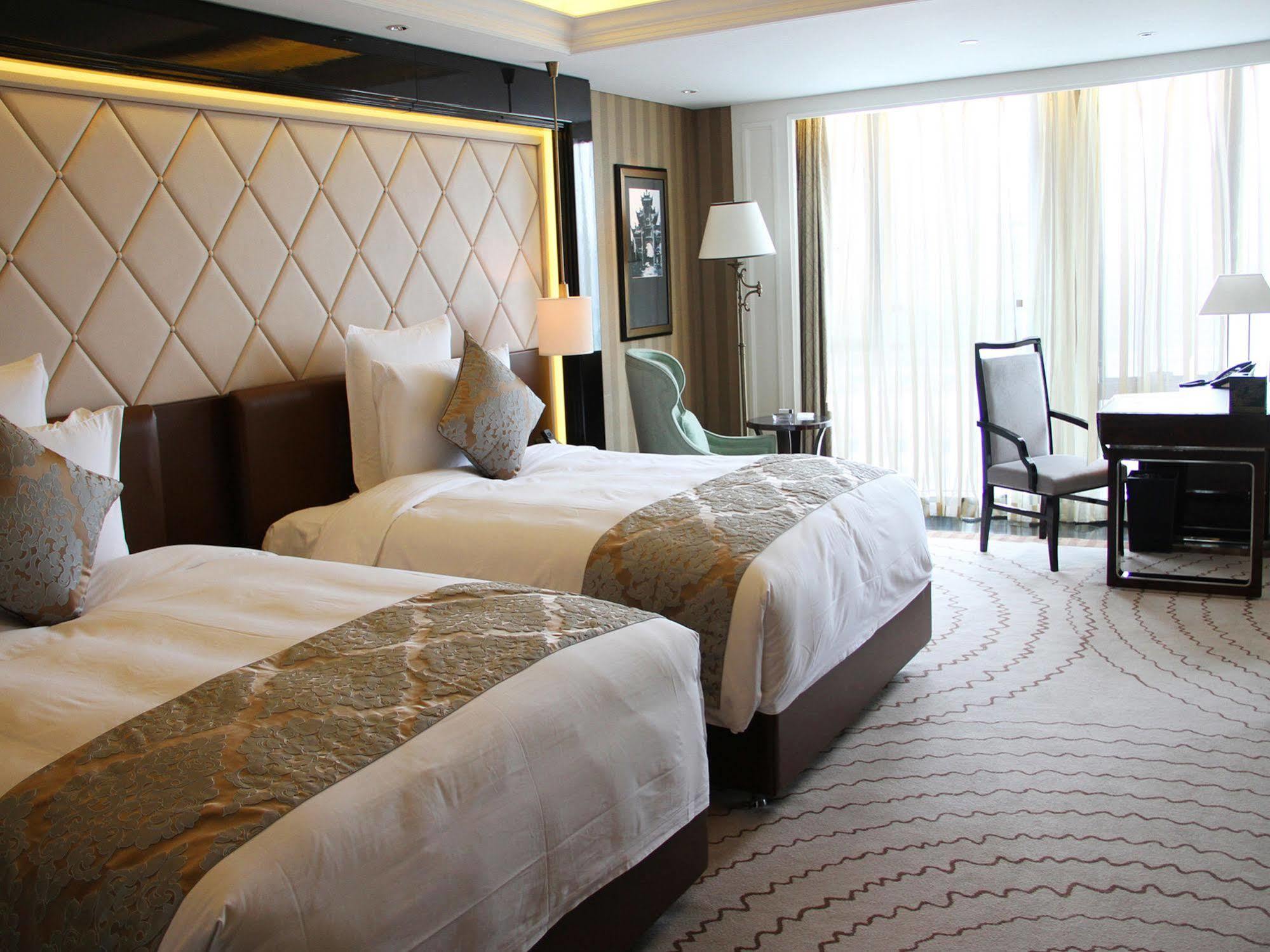 Renhe Spring Hotel Ченду Екстер'єр фото