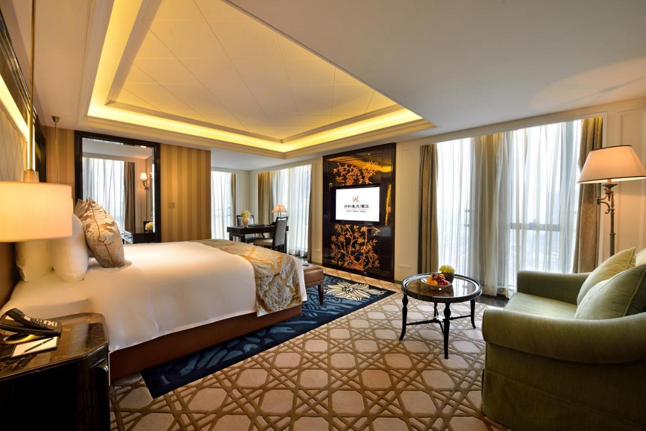 Renhe Spring Hotel Ченду Екстер'єр фото